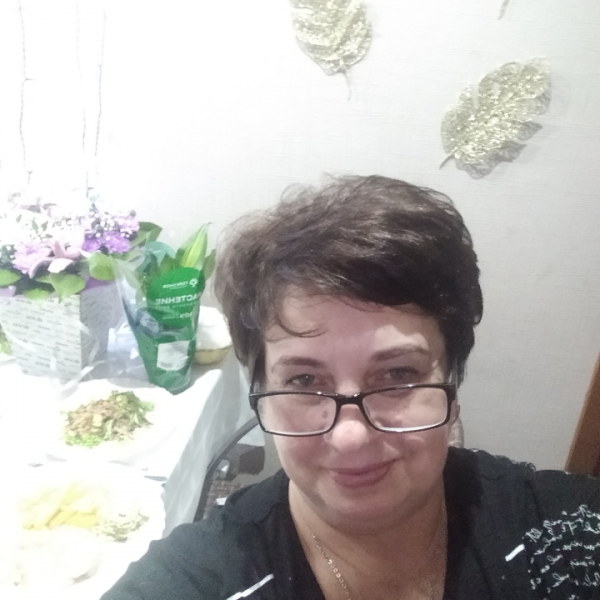 Теслицкая Лариса Николаевна